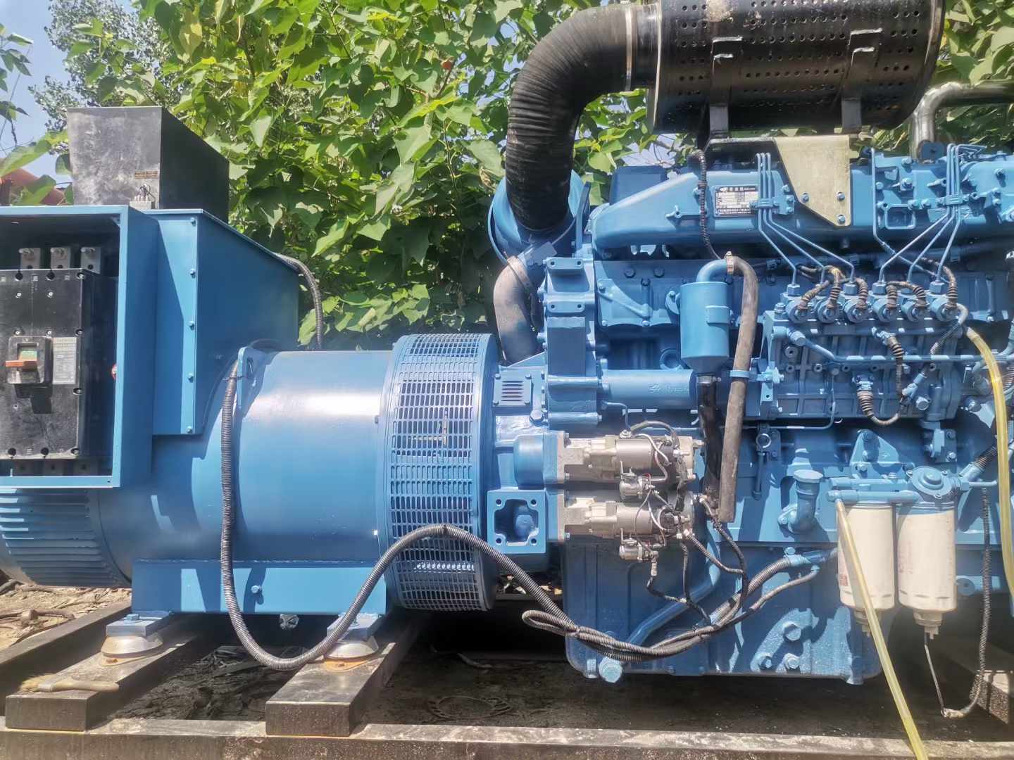 房山详细说明降低 800kW 柴油发电机输出电流波动的方法